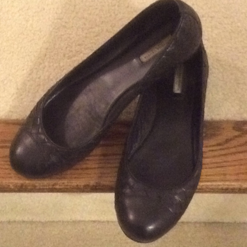 Bottega Veneta leather flats